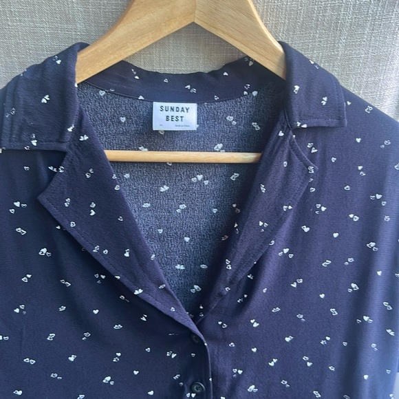 Sunday Best Navy Blue Heart Print Short Sleeves Cropped Top - Picture 10 of 16